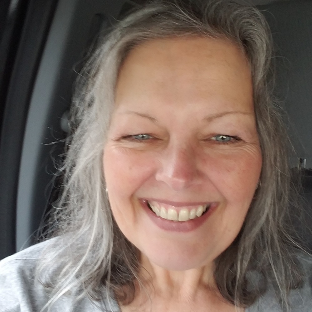 Meet your Posher, Sandy